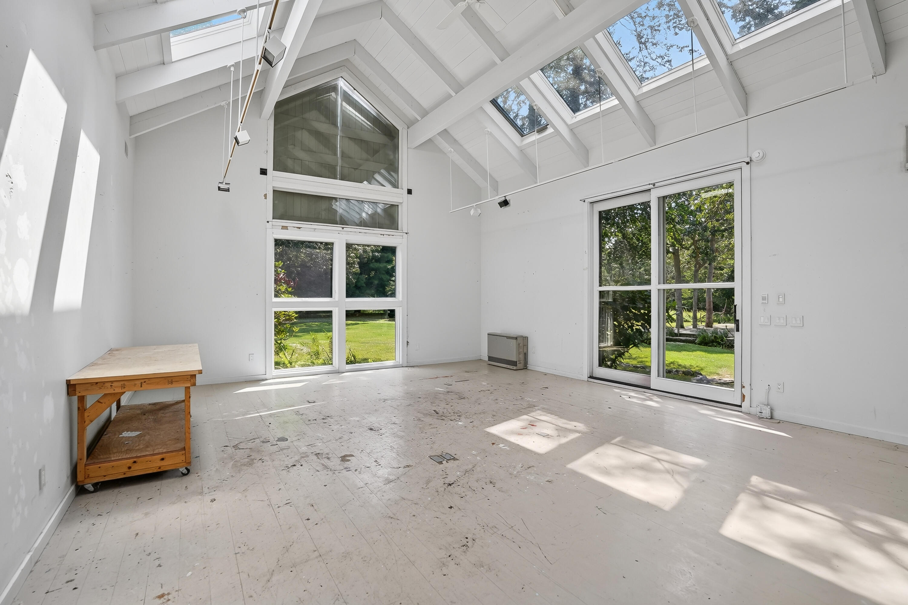 99 Oak Lane West Tisbury MA 02575