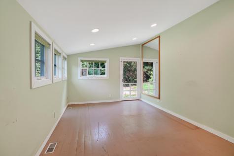 99 Oak Lane West Tisbury MA 02575