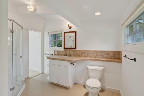 99 Oak Lane West Tisbury MA 02575