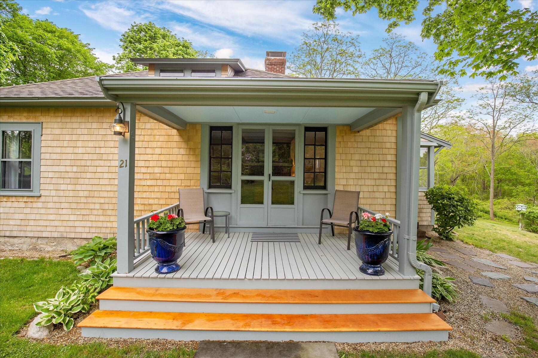 21 Quaker Road Sandwich MA 02537