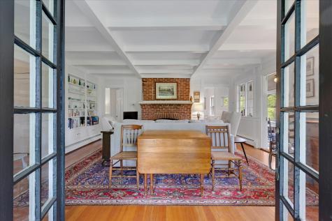 21 Quaker Road Sandwich MA 02537