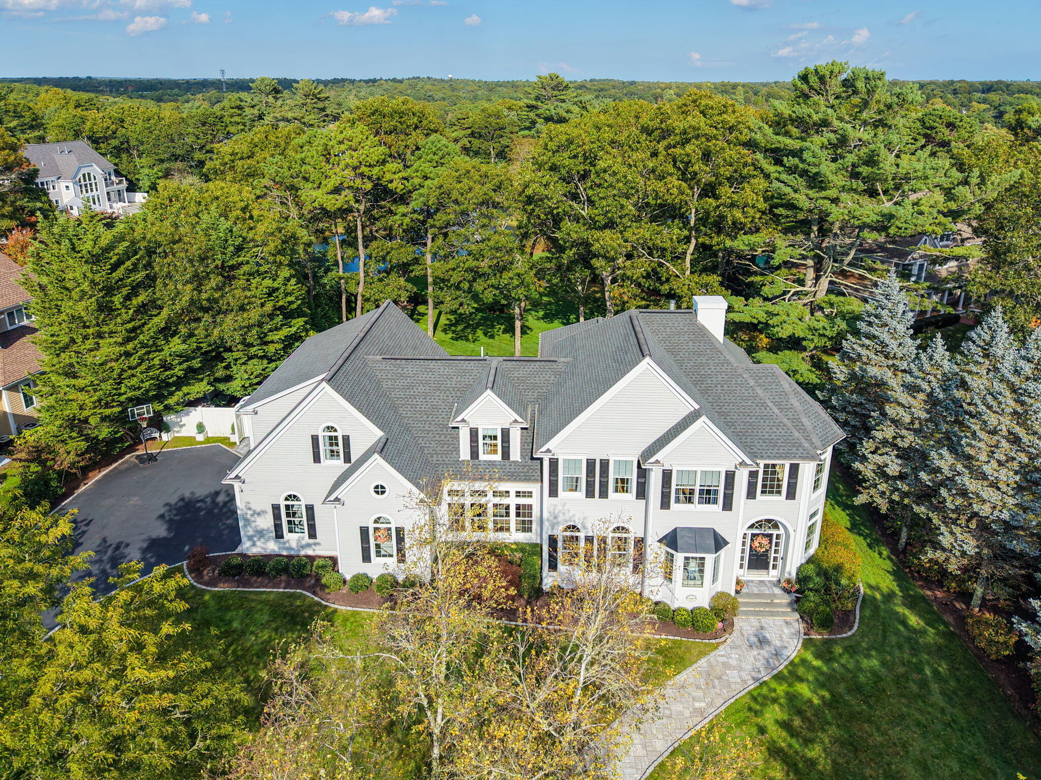 13 N Glen Drive Mashpee MA 02649