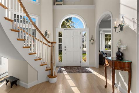 13 N Glen Drive Mashpee MA 02649