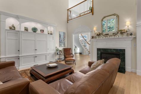 13 N Glen Drive Mashpee MA 02649