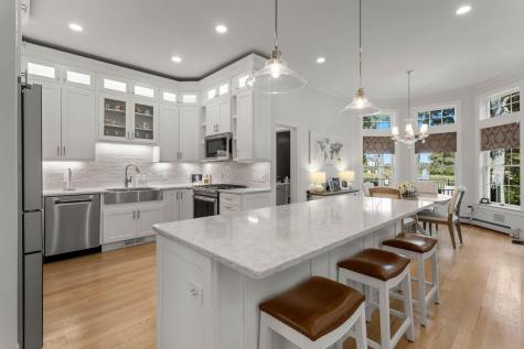 13 N Glen Drive Mashpee MA 02649