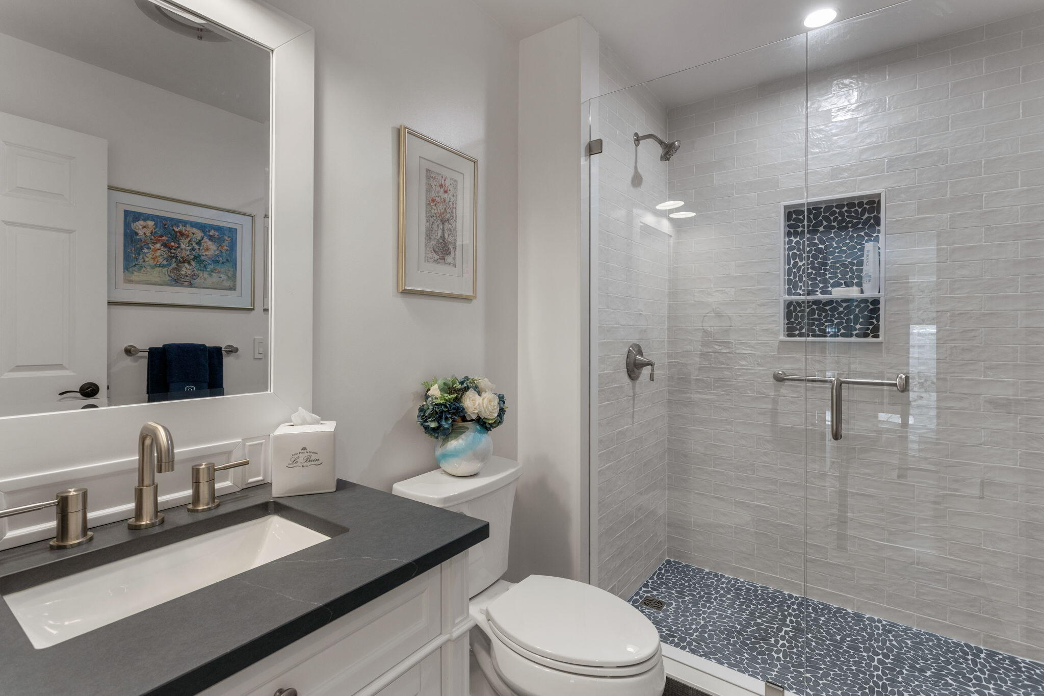 13 N Glen Drive Mashpee MA 02649