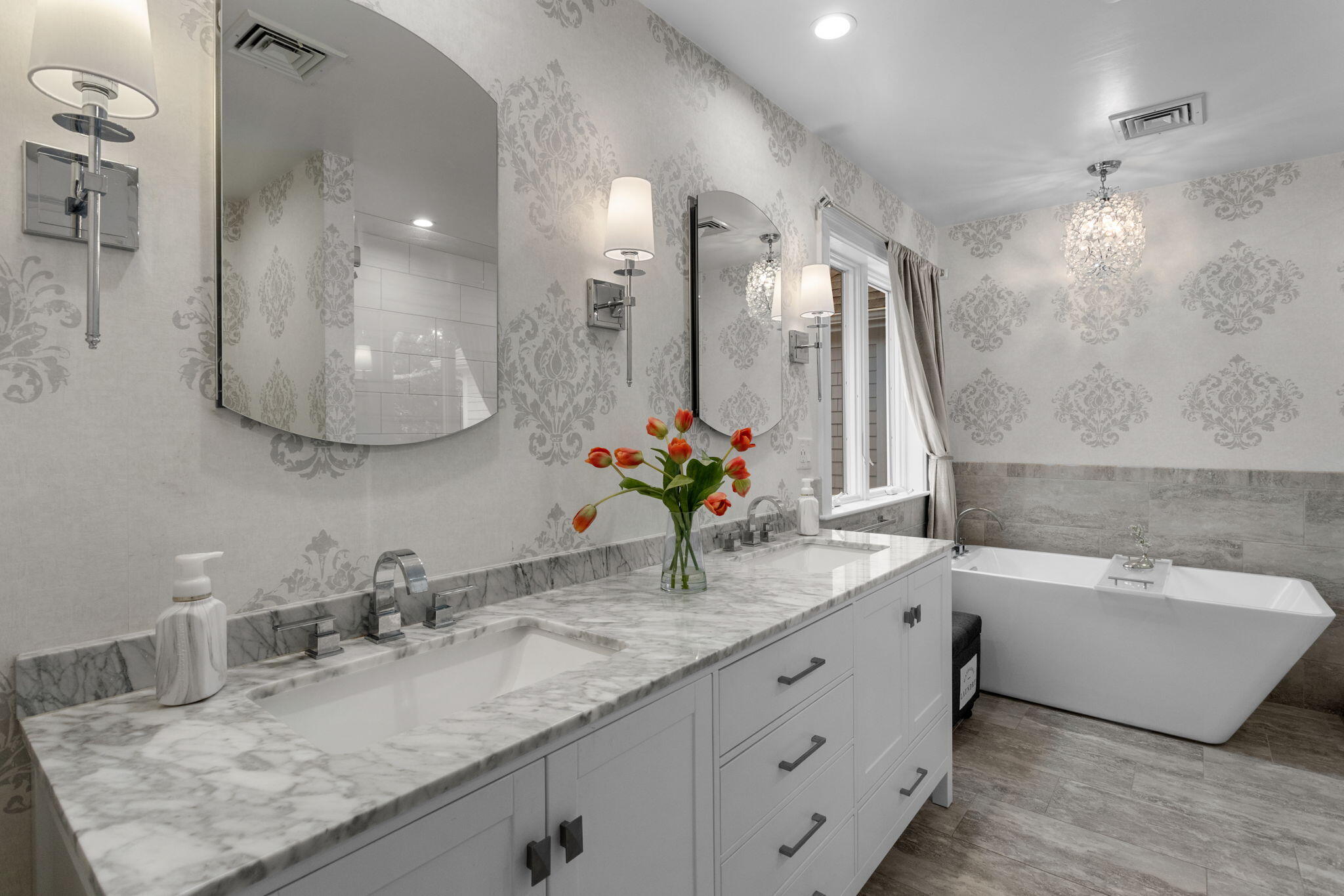 13 N Glen Drive Mashpee MA 02649
