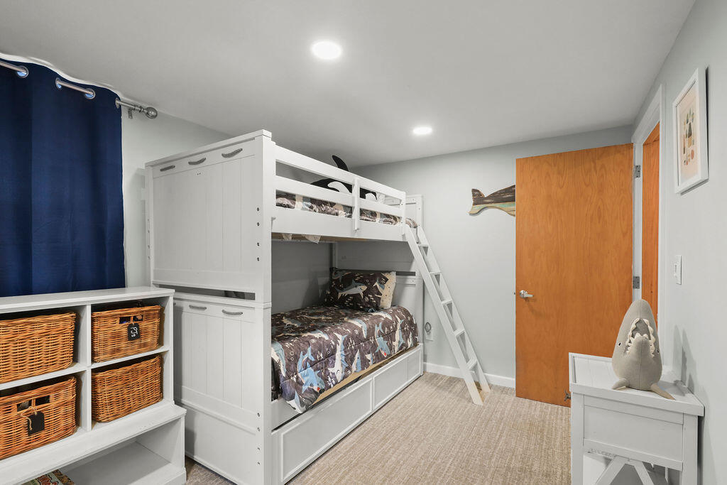 566 Shore Road Pocasset MA 02559