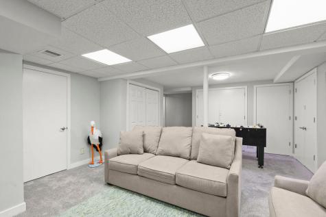 566 Shore Road Bourne MA 02559