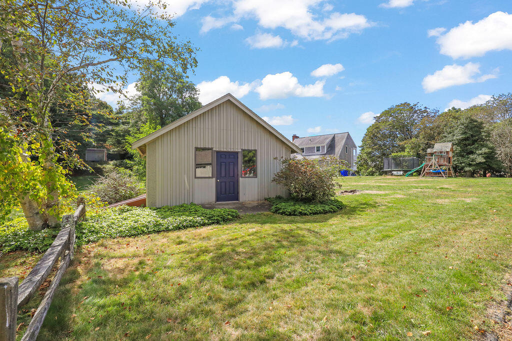 566 Shore Road Pocasset MA 02559