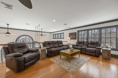 9 Horseshoe Bend Way Mashpee MA 02649