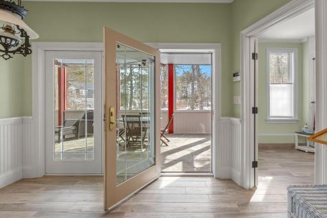 9 Horseshoe Bend Way Mashpee MA 02649