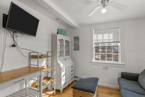 138 Chase Street Barnstable MA 02601