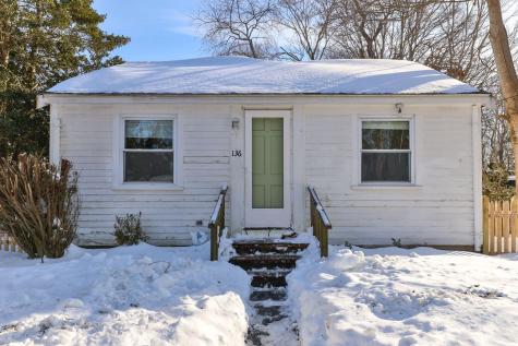 138 Chase Street Barnstable MA 02601