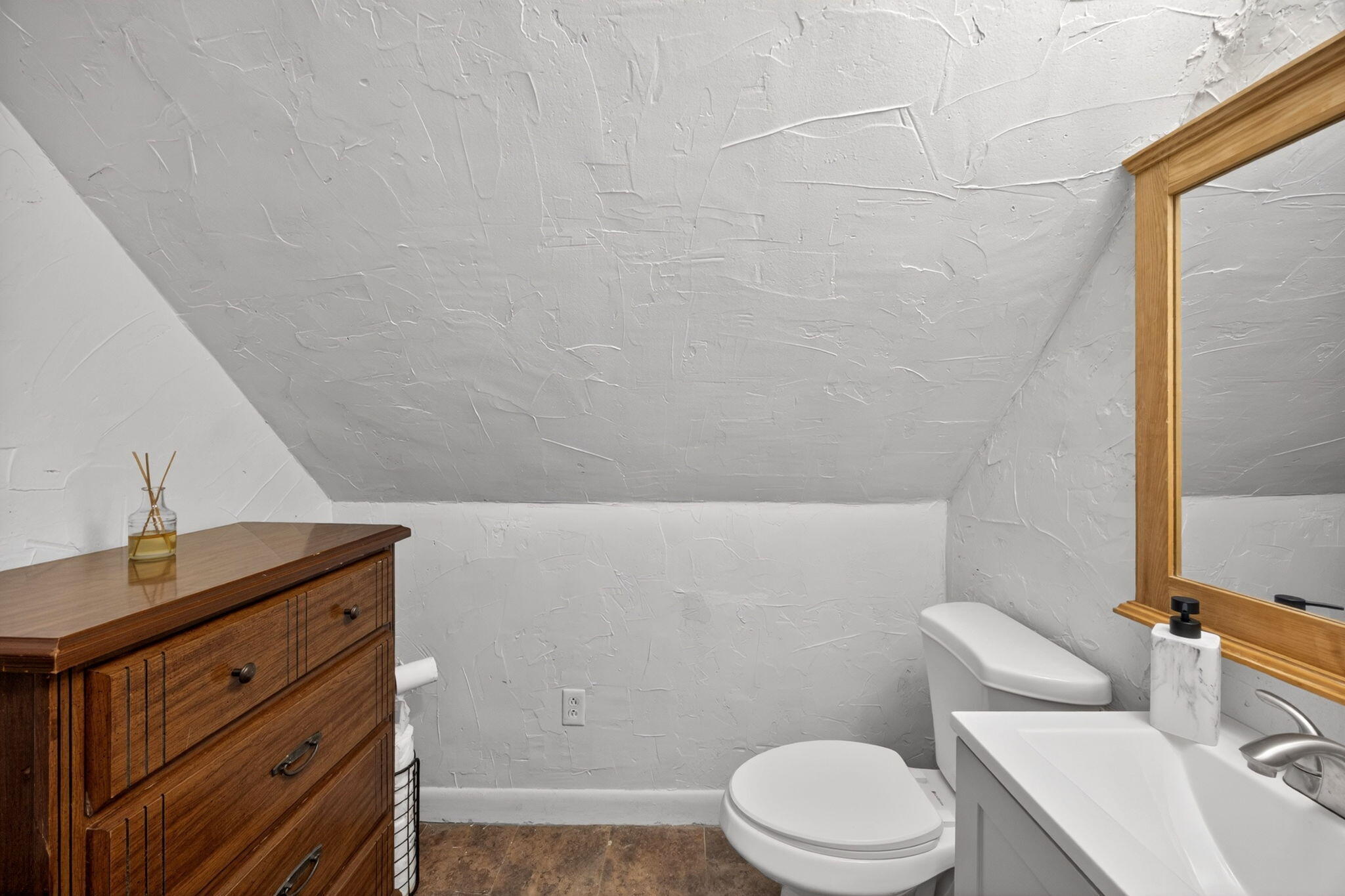 7 Valley Road Brewster MA 02631