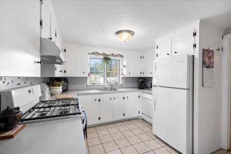 37 Touraine Way Yarmouth MA 02664