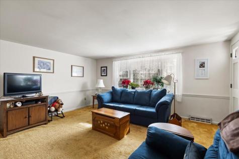 37 Touraine Way Yarmouth MA 02664
