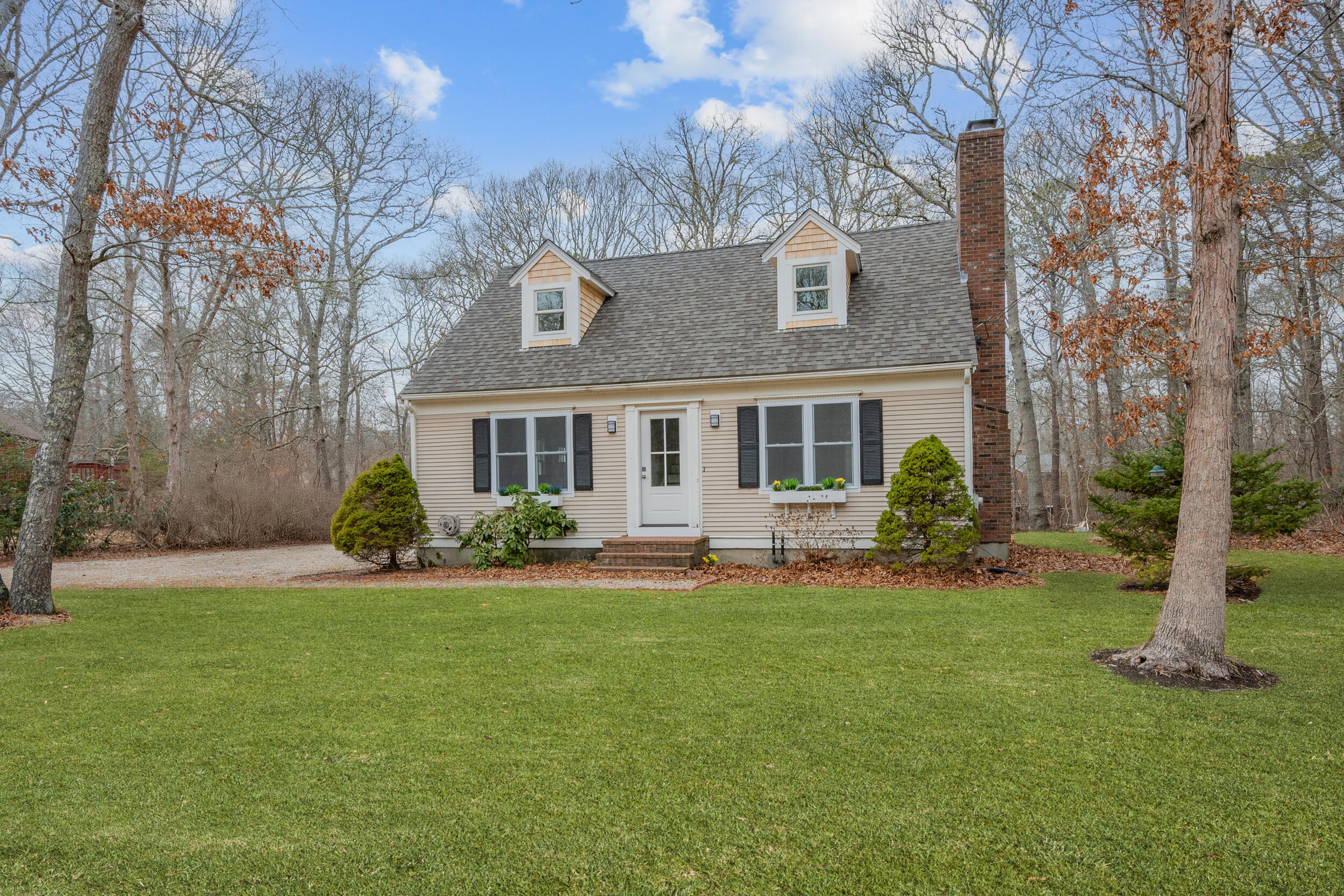 8 Kerry Drive Barnstable MA 02648