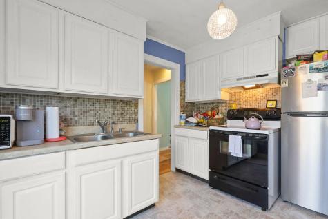 8 Woodland Circle Wareham MA 02571