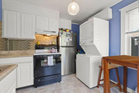 8 Woodland Circle Wareham MA 02571