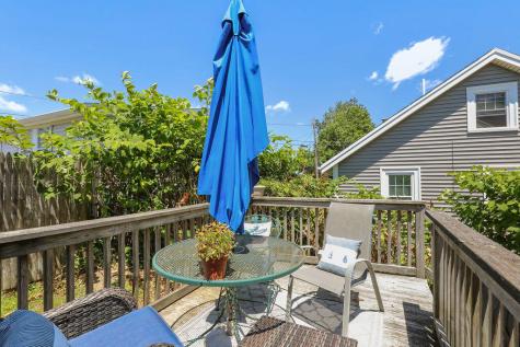 8 Woodland Circle Wareham MA 02571