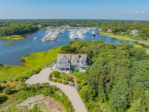 18 Saquatucket Point Harwich Port MA 02646