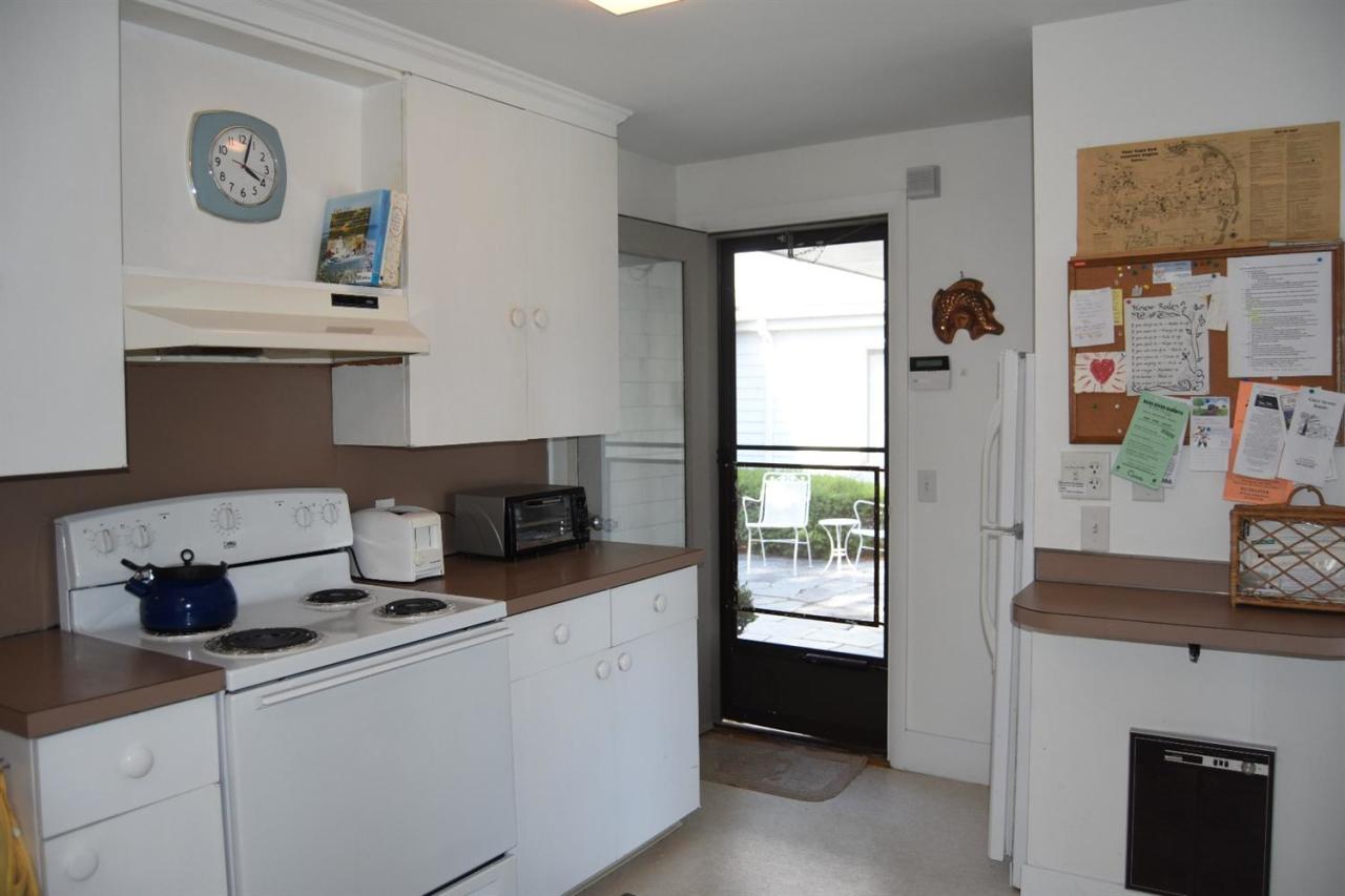 28 Aunt Ediths Road South Yarmouth MA 02664