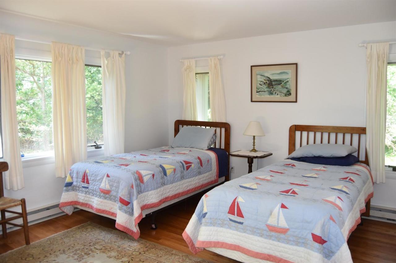 28 Aunt Ediths Road South Yarmouth MA 02664
