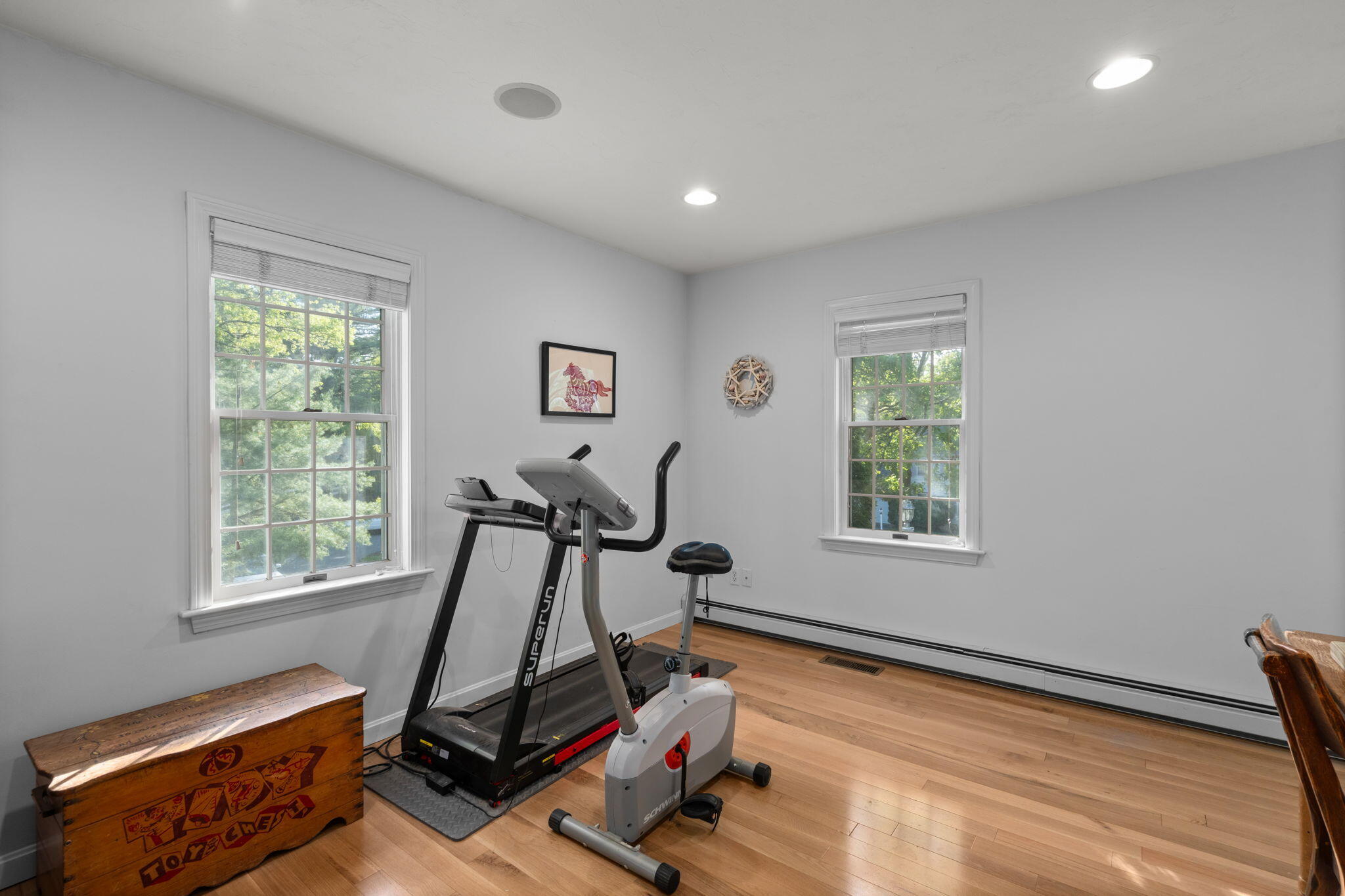 8 Friendship Lane Bourne MA 02532