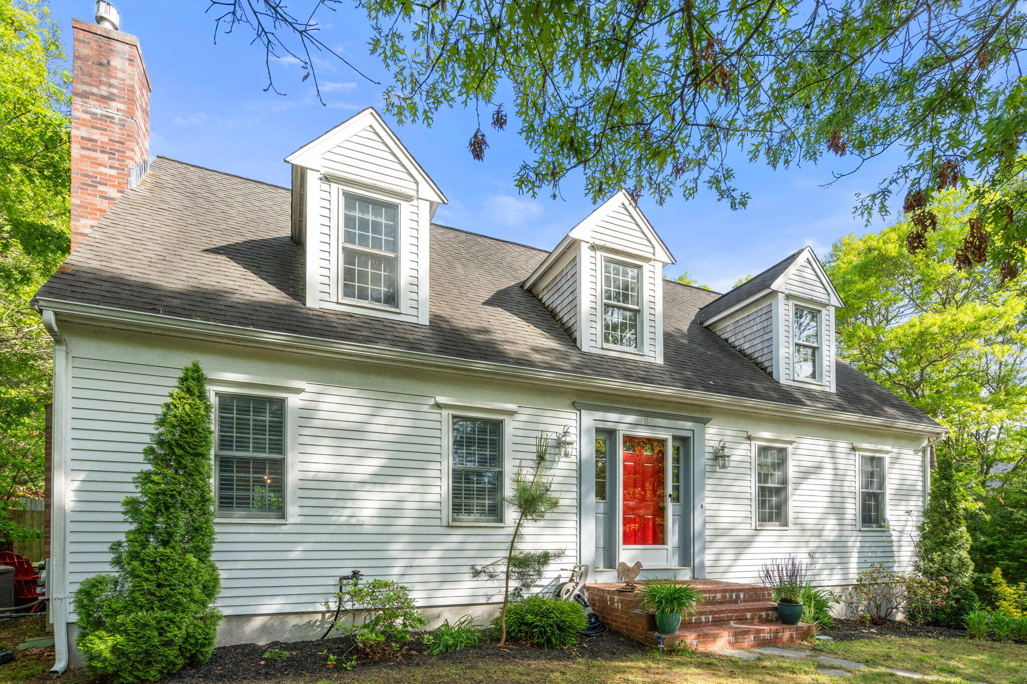 8 Friendship Lane Bourne MA 02532