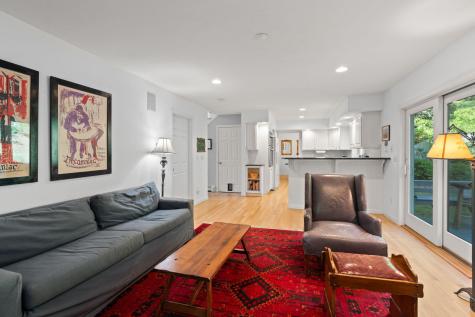 8 Friendship Lane Bourne MA 02532