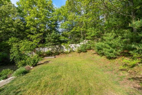 8 Friendship Lane Bourne MA 02532
