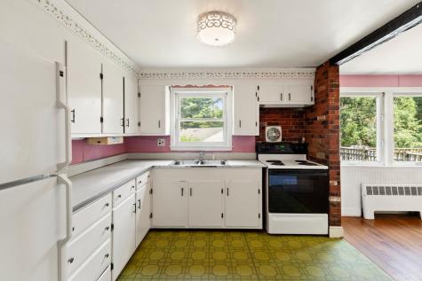 24 Hillside Avenue Holbrook MA 02343
