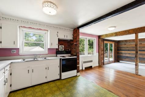 24 Hillside Avenue Holbrook MA 02343