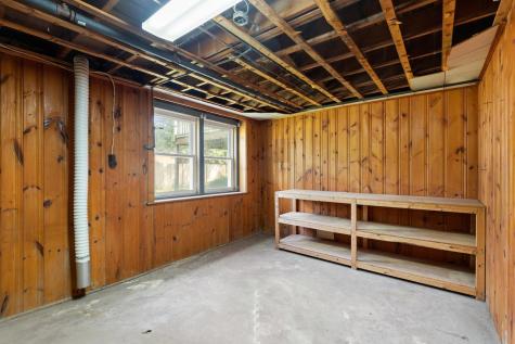 24 Hillside Avenue Holbrook MA 02343