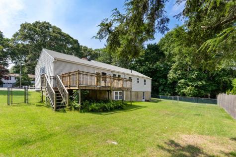24 Hillside Avenue Holbrook MA 02343