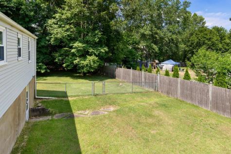 24 Hillside Avenue Holbrook MA 02343