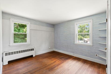 24 Hillside Avenue Holbrook MA 02343
