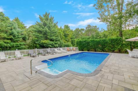 16 Morgan Way Barnstable MA 02668