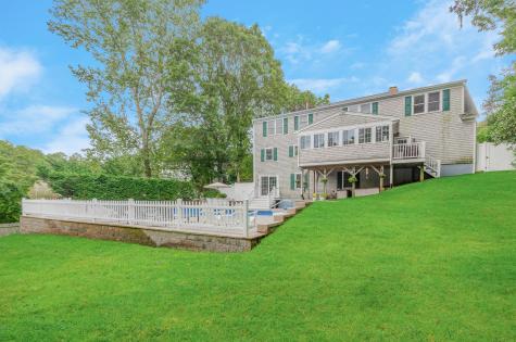 16 Morgan Way Barnstable MA 02668