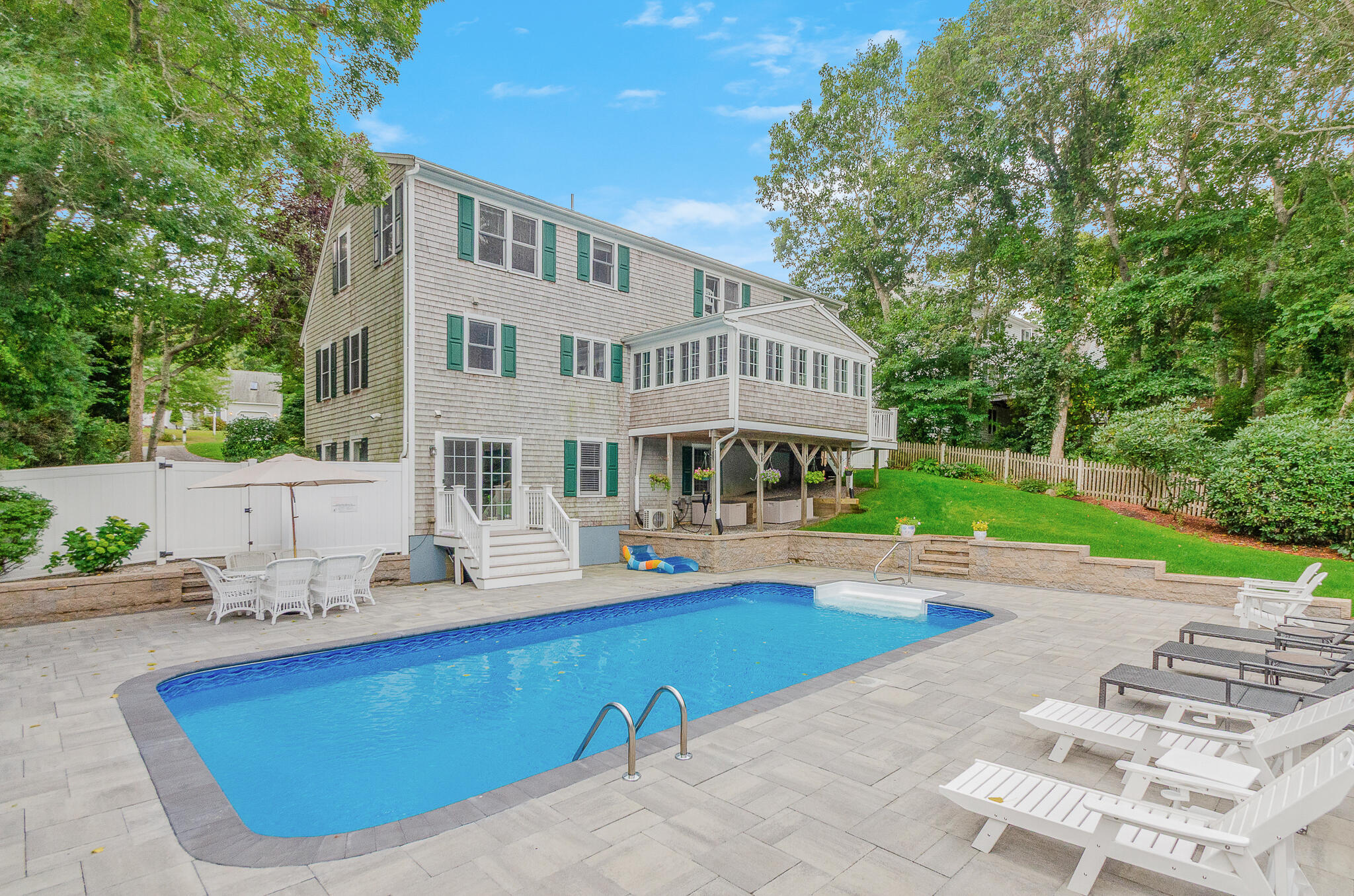 16 Morgan Way Barnstable MA 02668