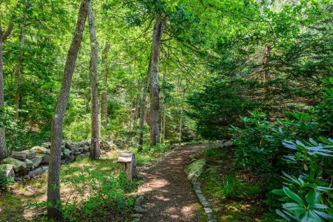 69 Martingale Lane Brewster MA 02631