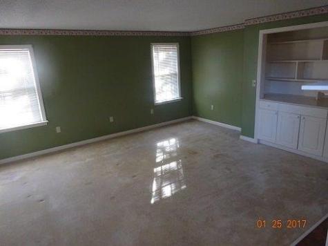 15 Tidal Lane Hyannis MA 02601