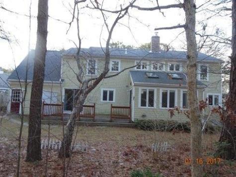 15 Tidal Lane Hyannis MA 02601
