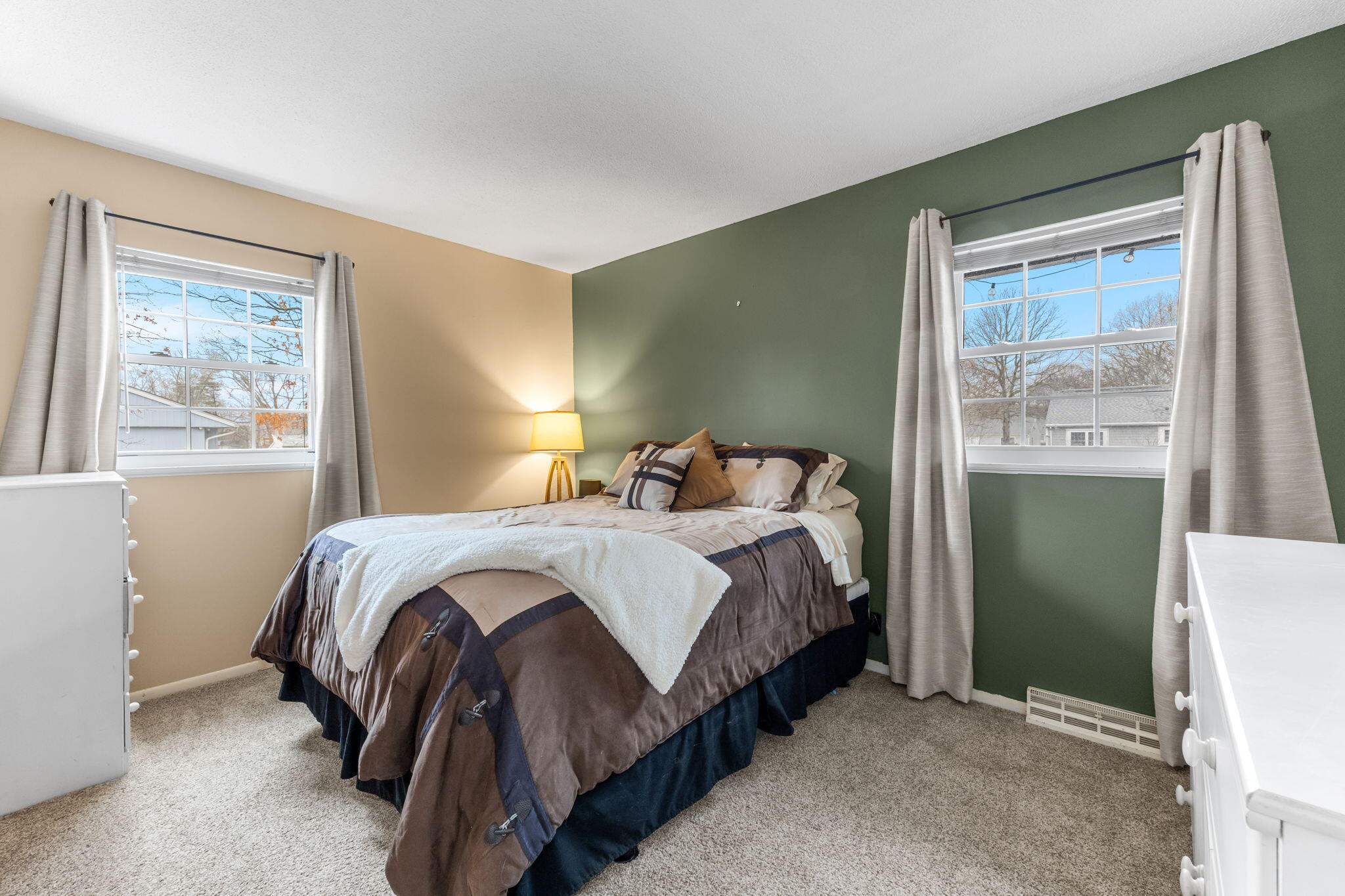 186 Walnut Street Barnstable MA 02601