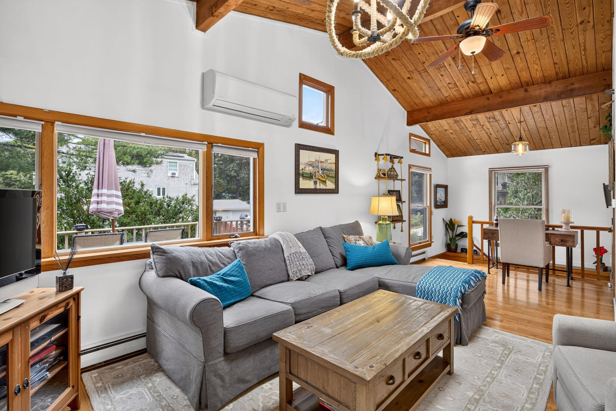 63 Seatucket Road East Falmouth MA 02536