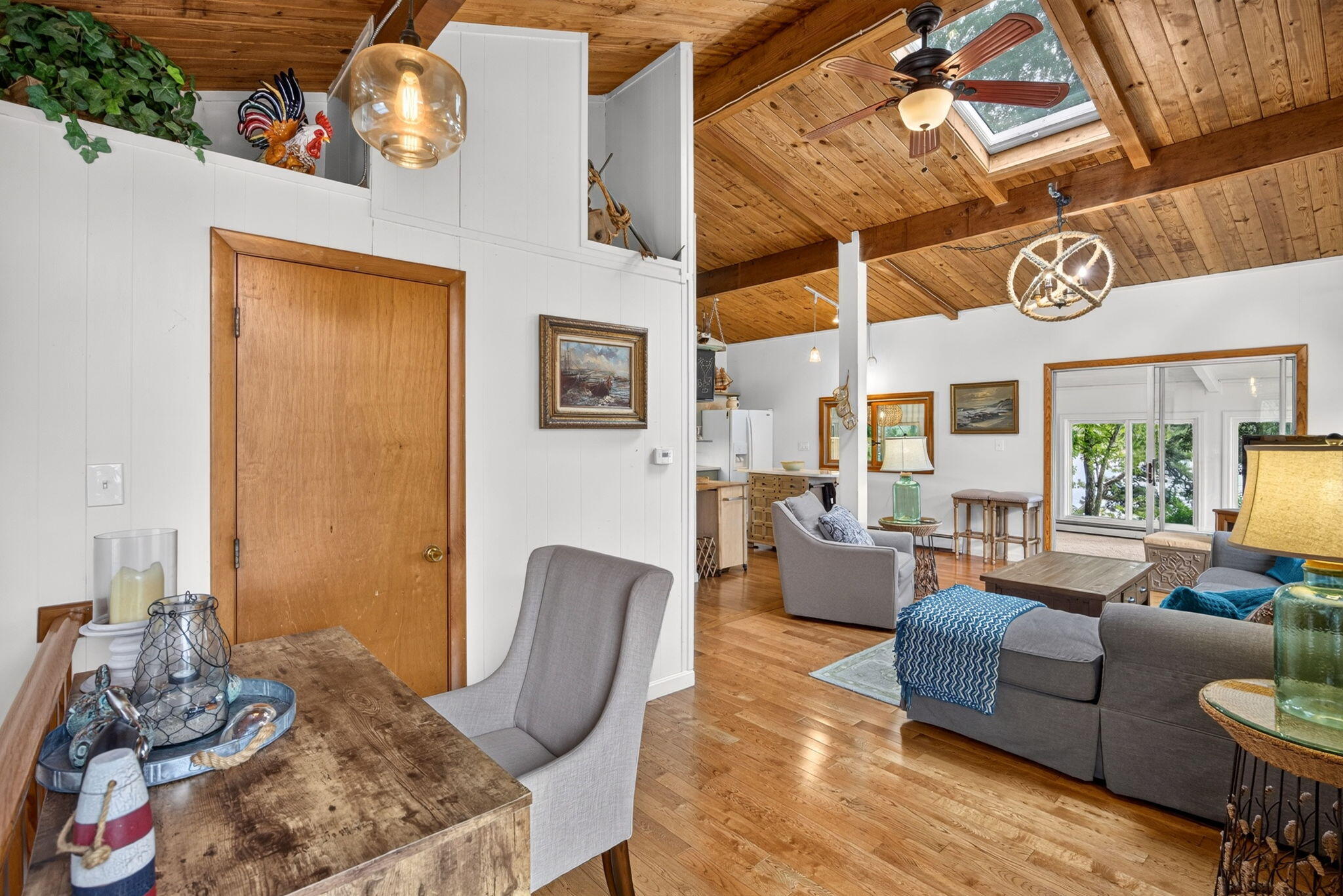 63 Seatucket Road East Falmouth MA 02536
