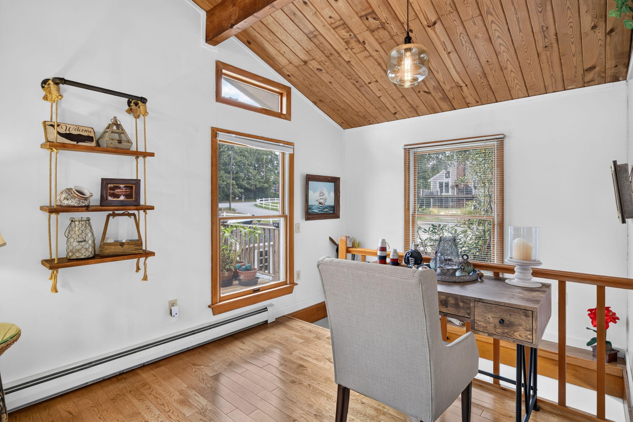 63 Seatucket Road East Falmouth MA 02536