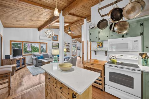 63 Seatucket Road East Falmouth MA 02536