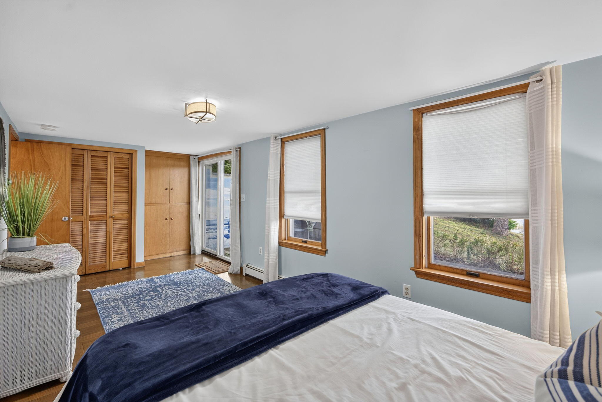 63 Seatucket Road East Falmouth MA 02536